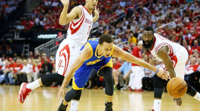 Golden State y Curry humillan a los Rockets (115-80)
